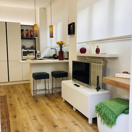 Semesterbostad Garden Loft Pescara
